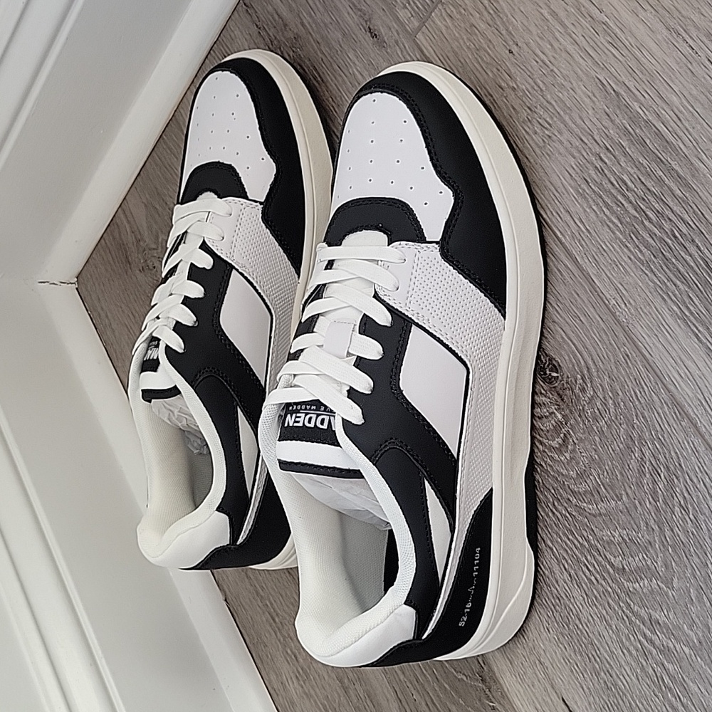 Madden MTINKER Men's Black & White Low-top Sneakers Size 11 NIB - Picture 4 of 8